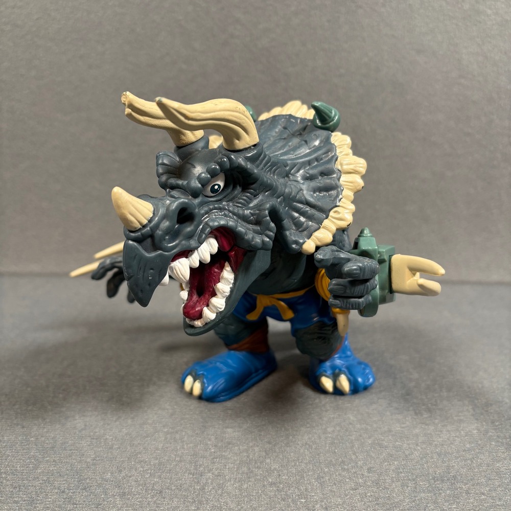 1996 Street Sharks Extreme Dinosaurs Spike Triceratops - Complete